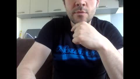 Snapshot of frenchy_from_paris chatting on 04/06/26, 01:12 frenchy_from_paris online show from 04/06/26, 01:12