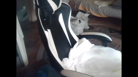 frenks117864 online show from 03/13/26, 12:12