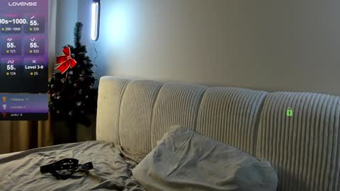 Alex or Andrzej online show from 12/22/24, 08:47