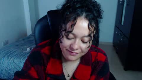 Snapshot of freud_x_louise1 chatting on 12/09/24, 08:44 Louise  online show from 12/09/24, 08:44