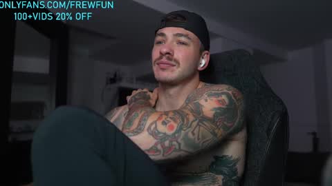 Snapshot of frewfun chatting on 09/09/25, 01:05 cameron online show from 09/09/25, 01:05