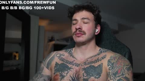 Snapshot of frewfun chatting on 11/20/25, 09:36 cameron online show from 11/20/25, 09:36