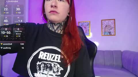 Snapshot of freya_b chatting on 02/03/25, 07:10 freya online show from 02/03/25, 07:10