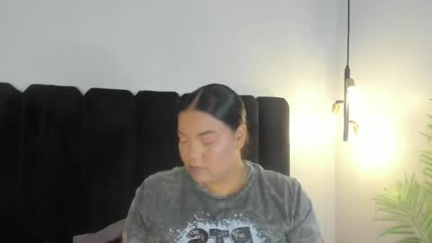 Snapshot of freya_blaze chatting on 04/10/26, 04:06 freya_blaze online show from 04/10/26, 04:06