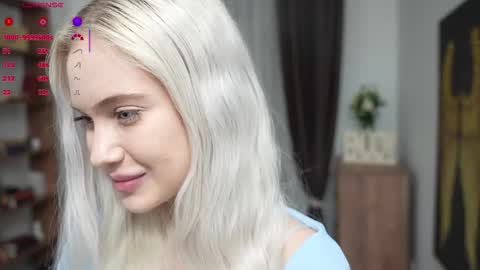 Snapshot of freya_ice_baby chatting on 03/26/26, 07:41 Freya online show from 03/26/26, 07:41