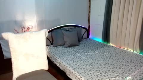 Miss Frea  online show from 11/21/25, 12:43