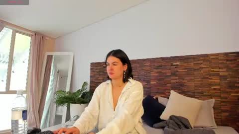 Snapshot of freyaa__1 chatting on 07/16/26, 12:55 Freya online show from 07/16/26, 12:55