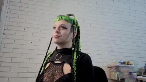 freyaa_sorceress online show from 10/26/25, 02:06