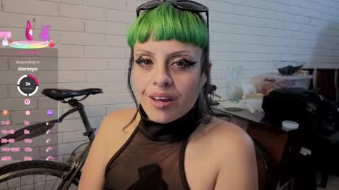 Snapshot of freyaa_sorceress chatting on 11/14/25, 03:38 freyaa_sorceress online show from 11/14/25, 03:38