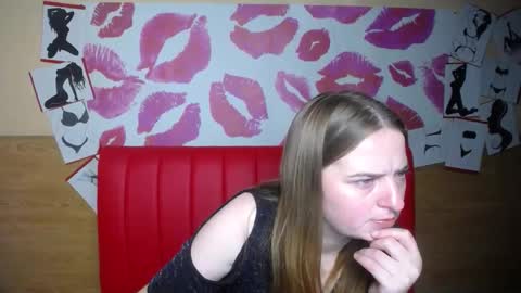 FreyaDak online show from 12/02/25, 06:25