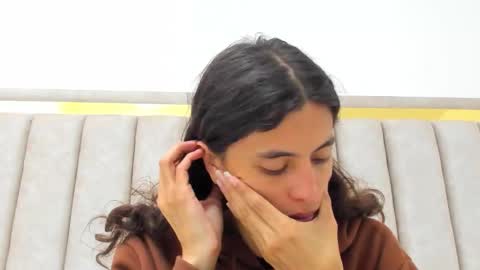 Snapshot of freyamoller_ chatting on 03/08/26, 06:44 FreyaMoller online show from 03/08/26, 06:44