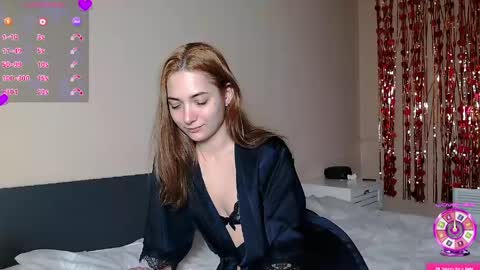 FreyaOliver online show from 04/13/26, 04:34
