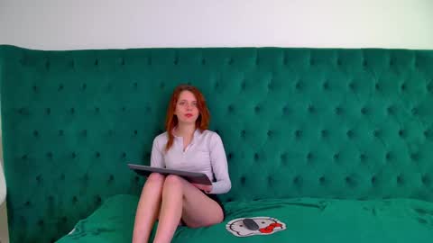 FreyaVey online show from 02/20/26, 06:26