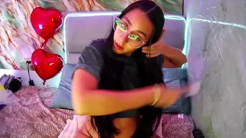 Freyja online show from 02/06/25, 09:28