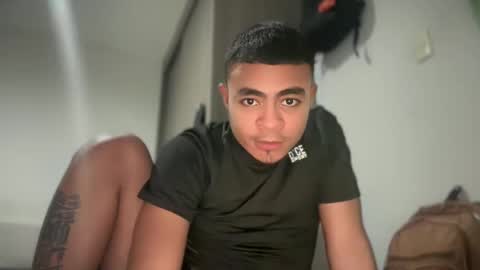 Snapshot of freyva_ chatting on 01/22/25, 12:16 freyva_ online show from 01/22/25, 12:16