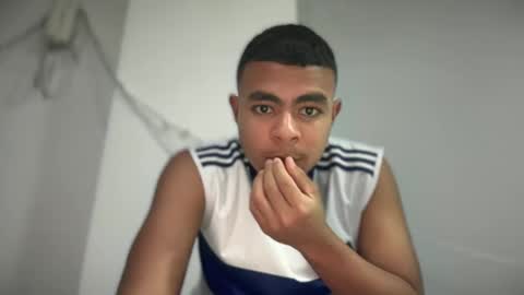 Snapshot of freyva_ chatting on 01/24/25, 06:03 freyva_ online show from 01/24/25, 06:03