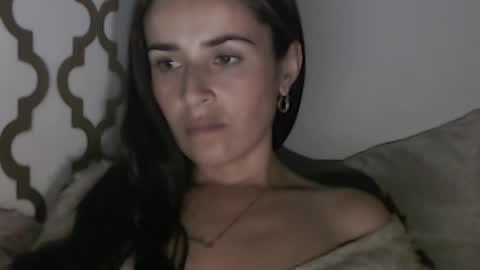 Snapshot of frida__x chatting on 02/19/25, 05:38 Frida online show from 02/19/25, 05:38