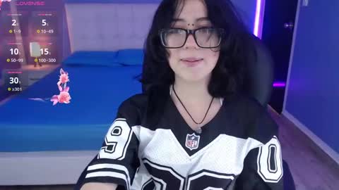 Snapshot of frida_lassi_ chatting on 12/16/24, 12:16 frida_lassi_ online show from 12/16/24, 12:16