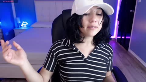 Snapshot of frida_lassi_ chatting on 01/21/25, 12:07 frida_lassi_ online show from 01/21/25, 12:07