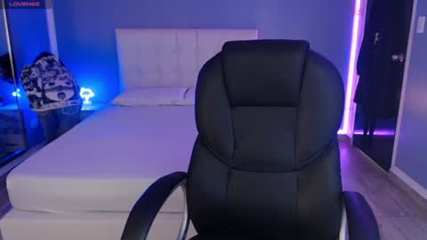 Snapshot of frida_lassi_ chatting on 01/23/25, 11:58 frida_lassi_ online show from 01/23/25, 11:58