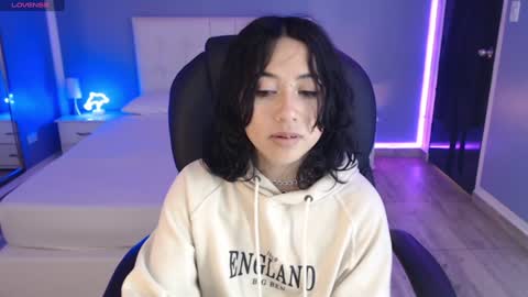 Snapshot of frida_lassi_ chatting on 01/24/25, 03:13 frida_lassi_ online show from 01/24/25, 03:13