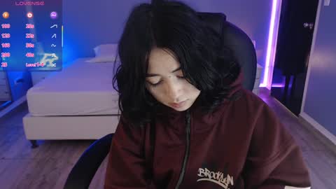 Snapshot of frida_lassi_ chatting on 01/25/25, 11:34 frida_lassi_ online show from 01/25/25, 11:34