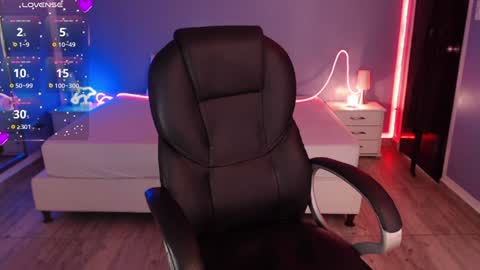 Snapshot of frida_lassi_ chatting on 01/30/25, 03:29 frida_lassi_ online show from 01/30/25, 03:29