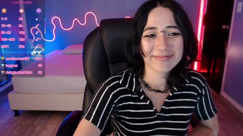 Snapshot of frida_lassi_ chatting on 02/06/25, 10:32 frida_lassi_ online show from 02/06/25, 10:32