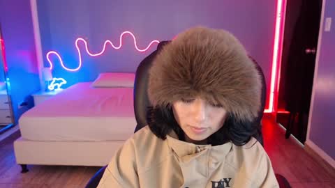 Snapshot of frida_lassi_ chatting on 02/08/25, 01:32 frida_lassi_ online show from 02/08/25, 01:32