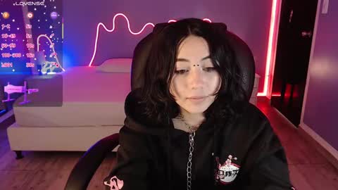 Snapshot of frida_lassi_ chatting on 02/11/25, 03:40 frida_lassi_ online show from 02/11/25, 03:40