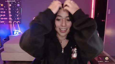 Snapshot of frida_lassi_ chatting on 02/11/25, 06:44 frida_lassi_ online show from 02/11/25, 06:44