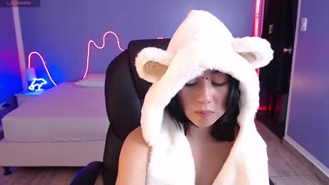 Snapshot of frida_lassi_ chatting on 02/13/25, 06:38 frida_lassi_ online show from 02/13/25, 06:38