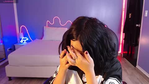 Snapshot of frida_lassi_ chatting on 02/14/25, 12:36 frida_lassi_ online show from 02/14/25, 12:36