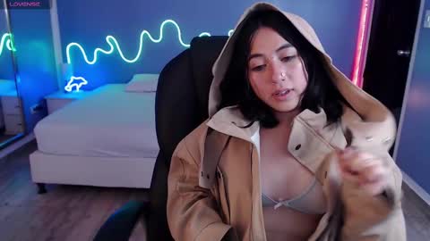 Snapshot of frida_lassi_ chatting on 02/25/25, 06:09 frida_lassi_ online show from 02/25/25, 06:09