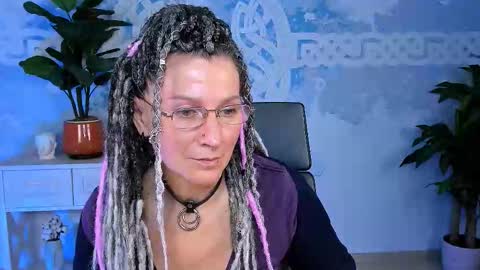 Snapshot of fridatander chatting on 10/04/25, 05:16 Frida Tander online show from 10/04/25, 05:16