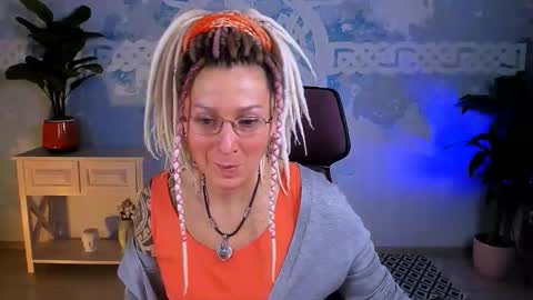 Frida Tander online show from 02/03/26, 05:05