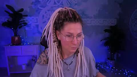 Frida Tander online show from 03/02/26, 09:16