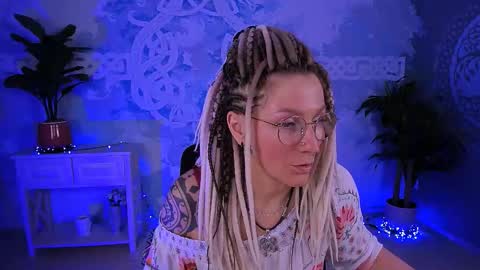 Frida Tander online show from 03/29/26, 05:18