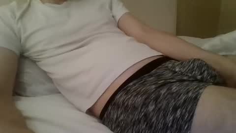 Snapshot of friendly_frank_18 chatting on 10/03/25, 10:18 friendly_frank_18 online show from 10/03/25, 10:18