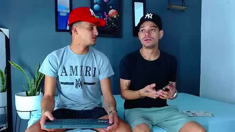 Adam y pitter online show from 12/22/24, 11:22