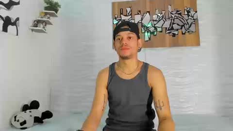 Adam y pitter online show from 09/11/25, 01:55