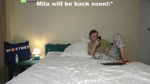 friendsurdreams online show from 12/27/24, 12:23