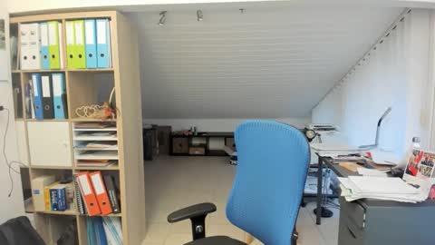 Snapshot of frikits chatting on 04/15/26, 06:09 Francois online show from 04/15/26, 06:09