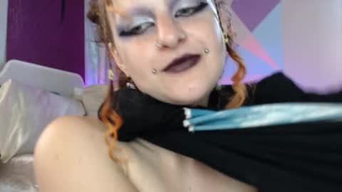 cherry online show from 09/11/25, 05:57