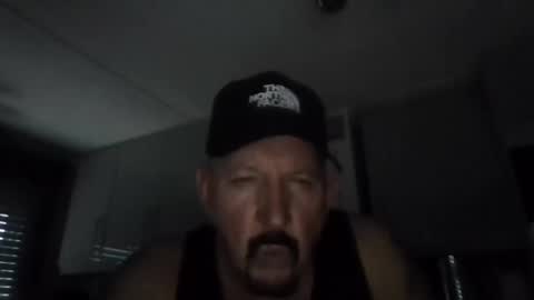 Snapshot of friskyneedsum chatting on 02/21/25, 04:59 bob online show from 02/21/25, 04:59