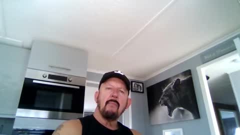 Snapshot of friskyneedsum chatting on 03/03/26, 12:22 bob online show from 03/03/26, 12:22