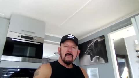 Snapshot of friskyneedsum chatting on 03/04/26, 11:49 bob online show from 03/04/26, 11:49