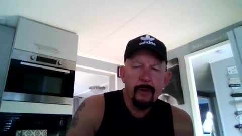 Snapshot of friskyneedsum chatting on 03/19/26, 04:55 bob online show from 03/19/26, 04:55