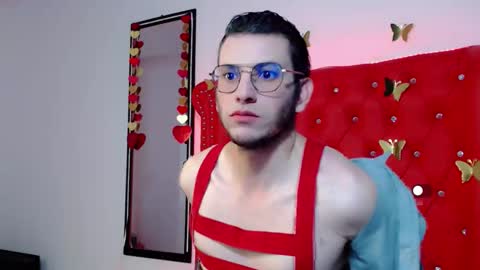 Snapshot of frithu_sex chatting on 04/10/26, 11:04 frithu_sex online show from 04/10/26, 11:04