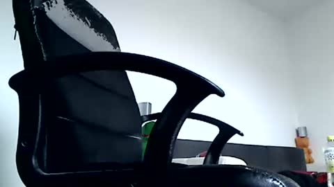 Snapshot of fritz12007 chatting on 11/06/25, 07:20 sexykl online show from 11/06/25, 07:20